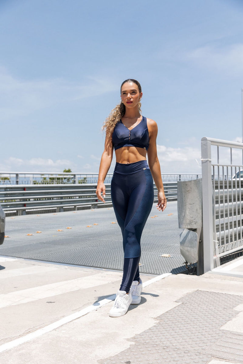 Legging com detalhes em tecido drapeado